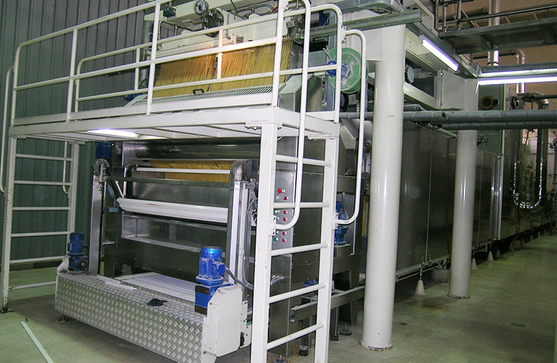 Linea di produzione degli spaghetti